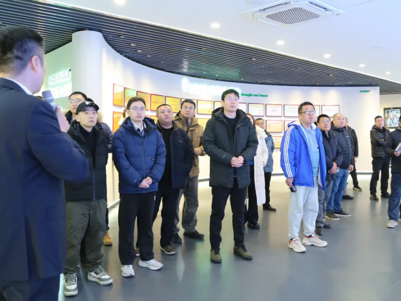 ���������ǻ���ײ��30��λר�Ҹ��ſ���&��Ԫʵѵ���ع�̽��ҵδ��